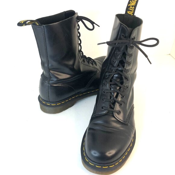 Dr. Martens Other - Dr. Martens 1490 Vintage 10-Eyelet Boots in Black Smooth Leather Sz. M/8, W/9.5